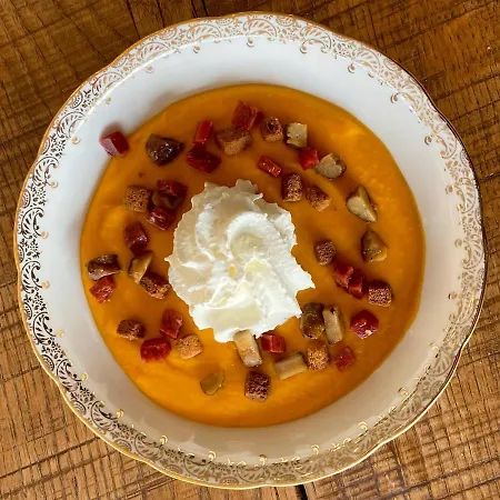 Alojamento de Turismo Selvagem Domaine De L'epau Eco-resort Yvré-lʼÉvêque