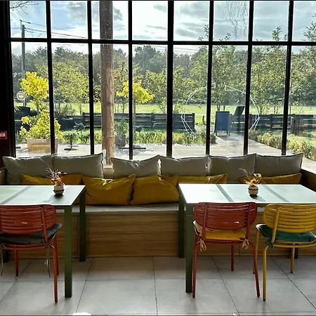 Domaine De L'epau Eco-resort Alojamento de Turismo Selvagem Yvré-lʼÉvêque