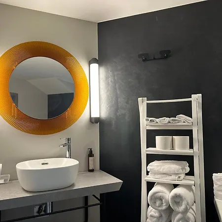 Domaine De L'epau Eco-resort Yvré-lʼÉvêque