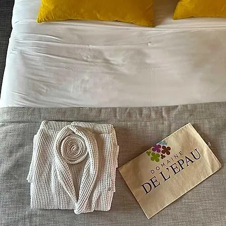 Domaine De L'epau Eco-resort * Yvré-lʼÉvêque