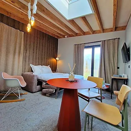 Domaine De L'epau Eco-resort Alojamento de Turismo Selvagem *